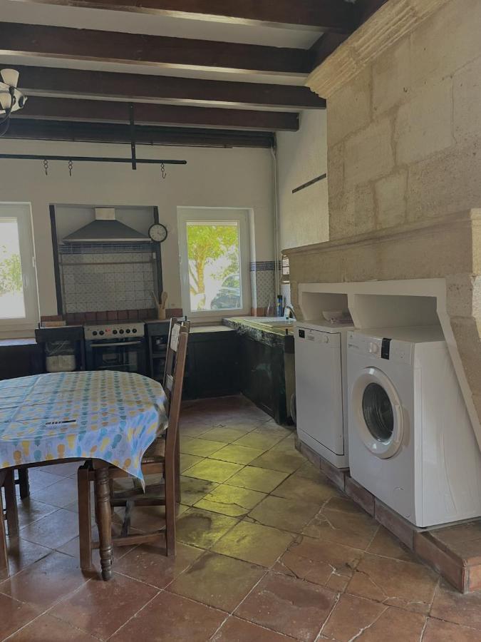 MaisonFamiliale Pugnac Extérieur photo
